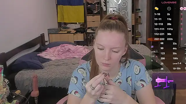 Mary Blu online show from 24, 11, 2025