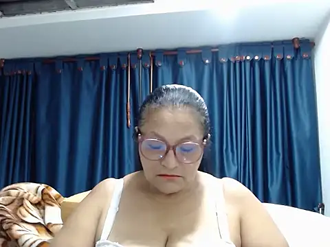  BellaNocturna online show from 7, 8, 2026
