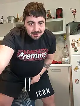 bear skinny online show from 28, 3, 2026