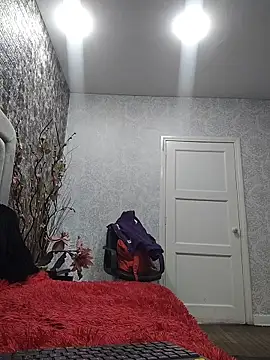 Naomimolie online show from 7, 4, 2026