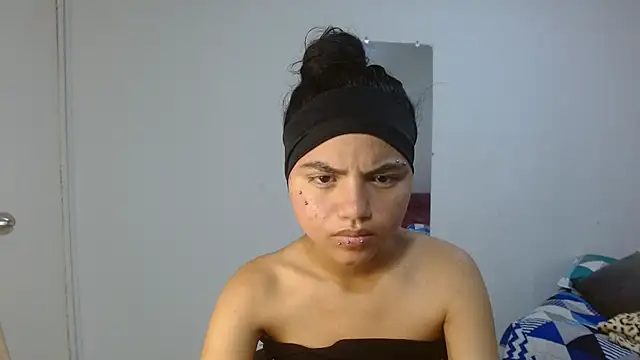 kimmyfuckass online show from 28, 5, 2026