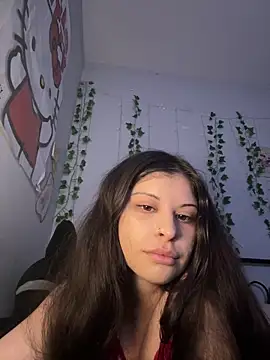 Snapshot of rubie_roja chatting on 28, 4, 2026 rubie roja online show from 28, 4, 2026