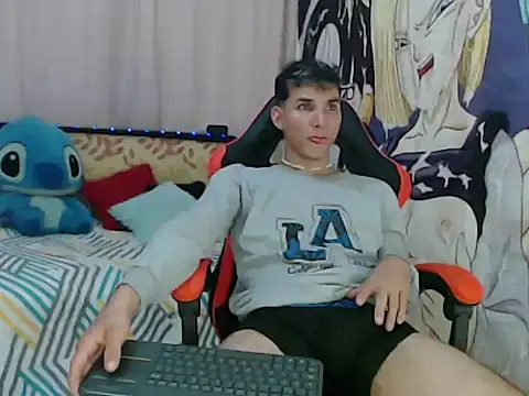 Snapshot of anthony_voss chatting on 7, 7, 2026 anthony voss online show from 7, 7, 2026