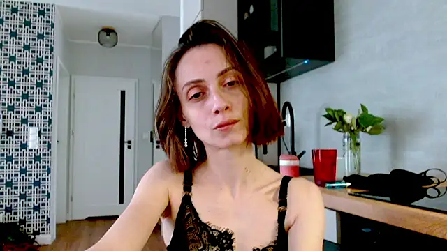 Snapshot of misssweet chatting on 27, 5, 2026 misssweet online show from 27, 5, 2026