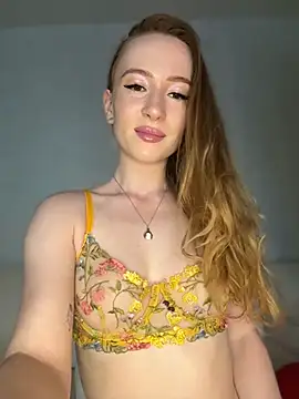 Snapshot of Little_Candy_18 chatting on 8, 7, 2026 Little Candy 18 online show from 8, 7, 2026