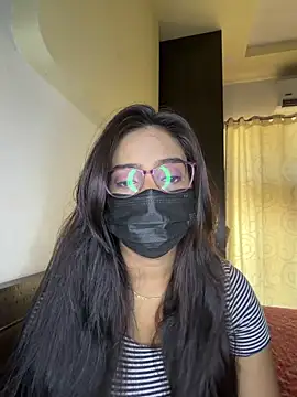 nikki catz online show from 18, 4, 2026