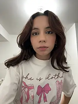 Nicole Cute04 online show from 25, 7, 2026