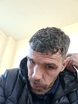 hulllad40 online show from 3, 3, 2026