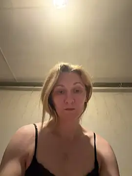 Secret Ladyx online show from 28, 3, 2026