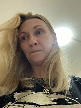 Secret Ladyx online show from 4, 6, 2026
