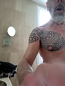 XXX666HEIL online show from 14, 4, 2026