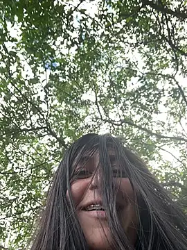 Geovana blan online show from 16, 4, 2026