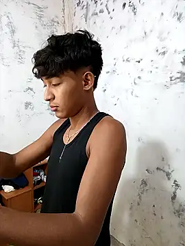 Snapshot of Tuchinogamez chatting on 3, 3, 2026 Tuchinogamez online show from 3, 3, 2026