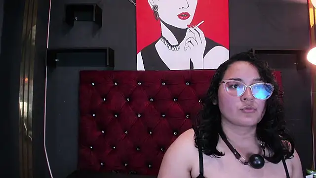 Sarah  Moonx online show from 15, 6, 2026