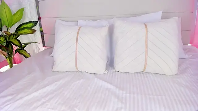 AitanaNoa online show from 8, 4, 2026