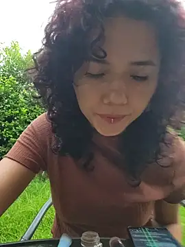 Isabella Stark online show from 24, 4, 2026