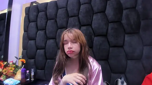 ZoeBarbiee online show from 9, 4, 2026