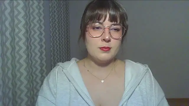 ClaraHard online show from 8, 6, 2026