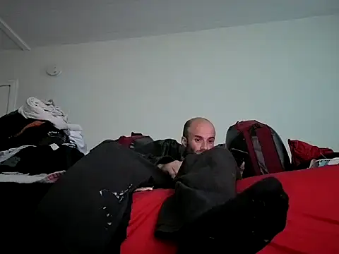 Snapshot of CirclingClass chatting on 25, 10, 2025 CirclingClass online show from 25, 10, 2025