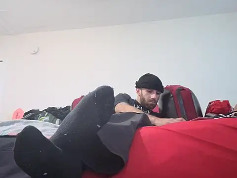 Snapshot of CirclingClass chatting on 27, 10, 2025 CirclingClass online show from 27, 10, 2025