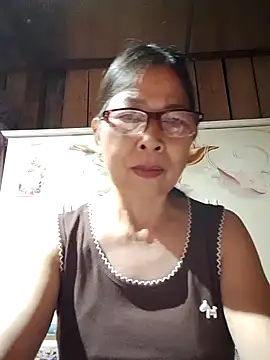Snapshot of Sky-rain98 chatting on 5, 6, 2026 Sky-rain98 online show from 5, 6, 2026
