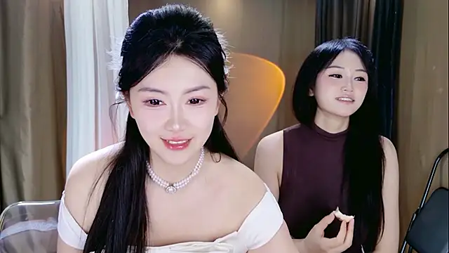 Banana-Milk69 online show from 17, 5, 2026