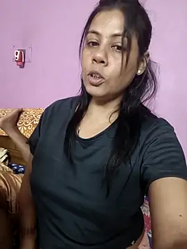 DRAMA  QUEEN online show from 15, 6, 2026