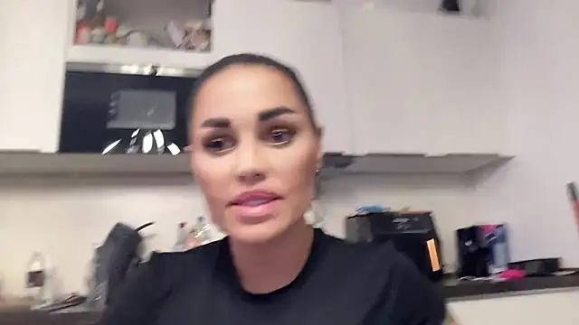 Snapshot of AMBER_HARD chatting on 11, 3, 2026 AMBER HARD online show from 11, 3, 2026