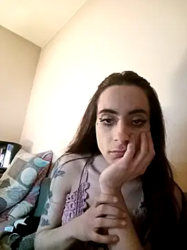 chiara-mario online show from 5, 4, 2026