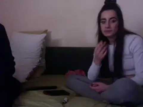 chiara-mario online show from 17, 4, 2026