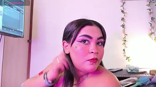 Candyy rose  online show from 9, 4, 2026