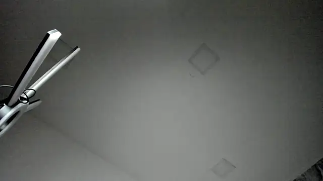 kristen-thomson online show from 24, 4, 2026