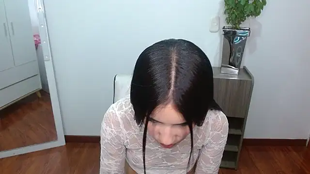 Lucy engel online show from 19, 3, 2026