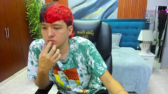 Santiago morgan online show from 5, 4, 2026