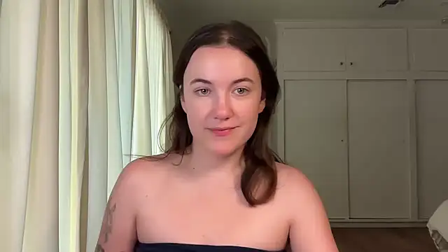 summerxo online show from 4, 6, 2026