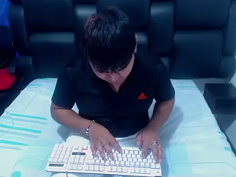 XNoahDeepThroatX online show from 21, 3, 2026