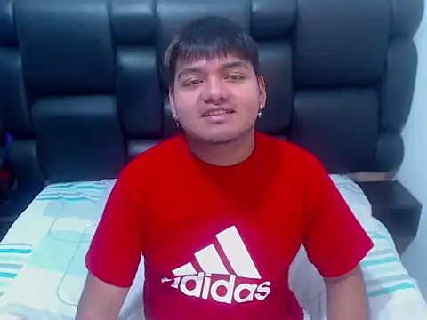 XNoahDeepThroatX online show from 26, 3, 2026