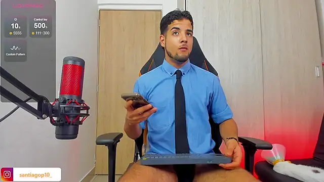 Snapshot of Alexx_Lord chatting on 29, 5, 2026 Alexx Lord online show from 29, 5, 2026