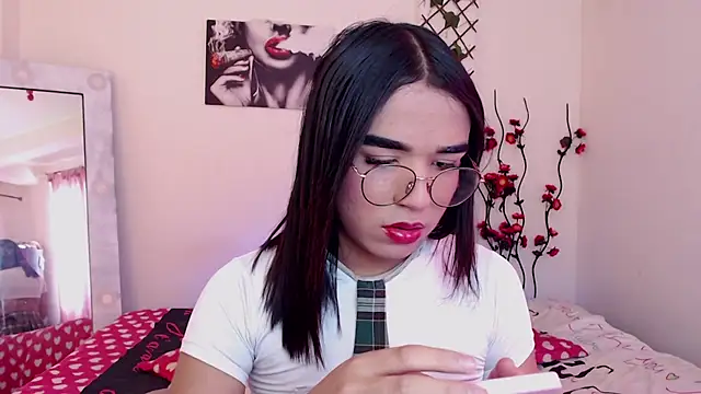 Candyy doll   online show from 11, 4, 2026