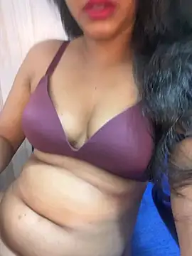 Snapshot of munni-munni6767 chatting on 14, 5, 2026 munni-munni6767 online show from 14, 5, 2026