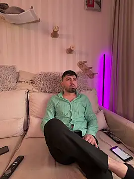 mihaimay2 online show from 7, 4, 2026