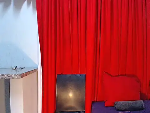 DarkDivva18 online show from 12, 5, 2026