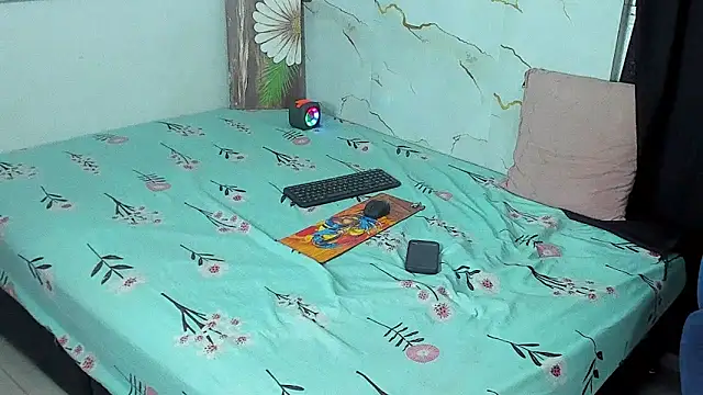 BabyCam23 online show from 13, 3, 2026