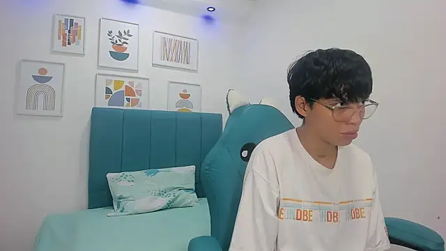 ivyheat3 online show from 12, 3, 2026