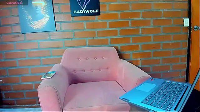 Badwolf818  online show from 22, 4, 2026