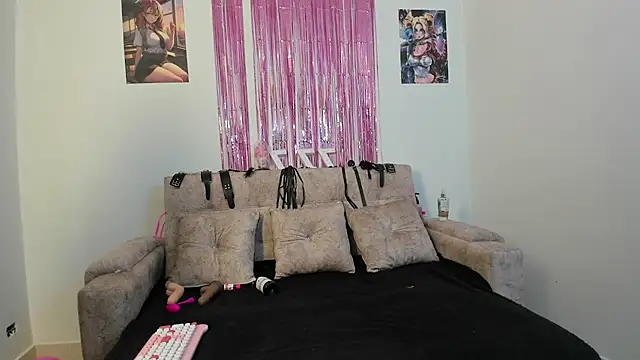 Bonnie Ramirez online show from 2, 4, 2026