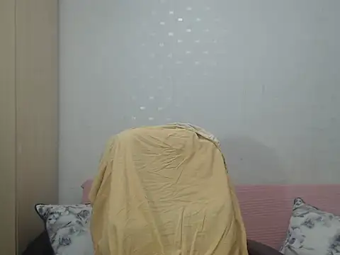 BlondEagleMuscle online show from 31, 3, 2026