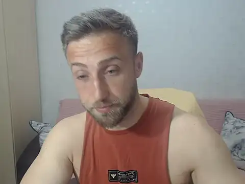 Snapshot of BlondEagleMuscle chatting on 25, 5, 2026 BlondEagleMuscle online show from 25, 5, 2026