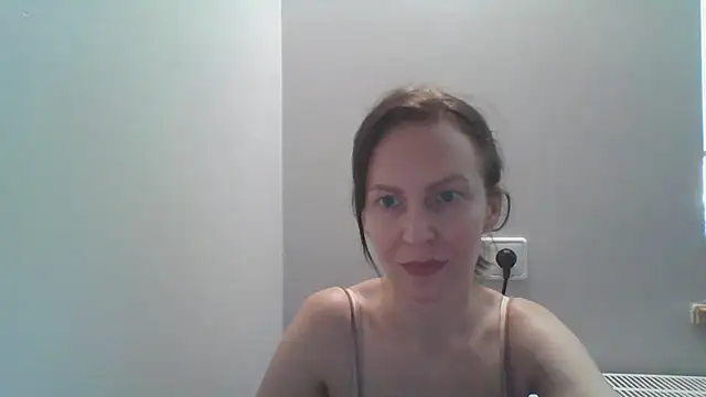 AnnaTight online show from 5, 8, 2026