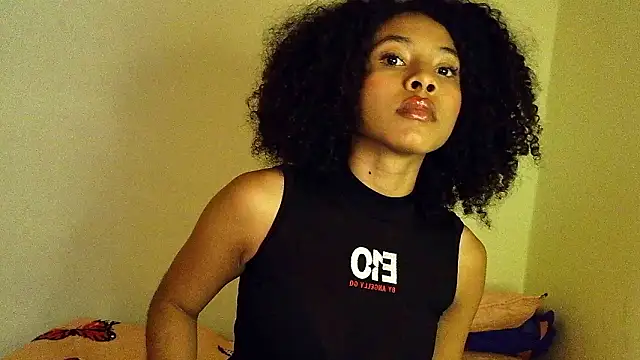 Larita curly online show from 27, 3, 2026